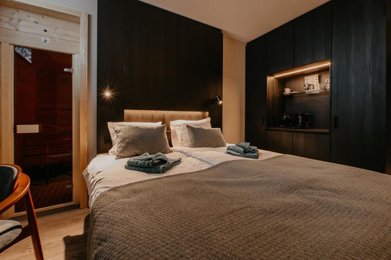 Residence Oude Haven Kamer Met Sauna Colijnsplaat Esterno foto
